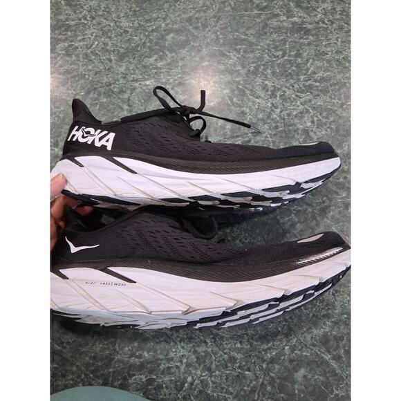 Hoka One Clifton 8 Black White Running Jogging Shoes Mens Size 13 D Sneakers EUC main image 7